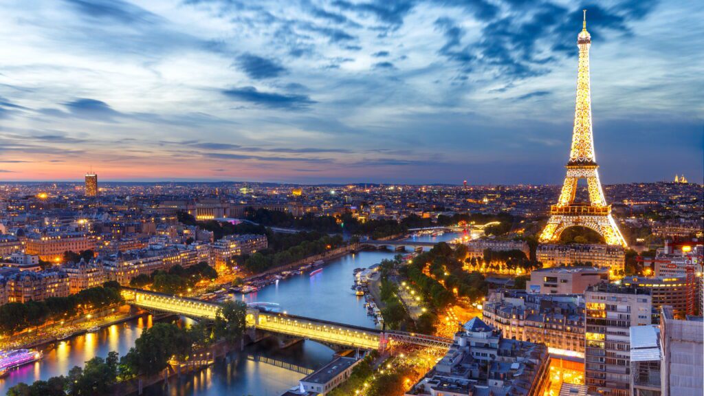 Top 5 Historical Sites You Should Visit in Paris 3 Eiffel Tower Paris